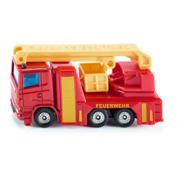 WÓZ STRAŻACKI Z PODNOŚNIKIEM 