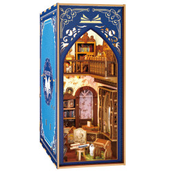 KSIĄZKOWY ZAKĄTEK...