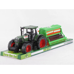 TRAKTOR Z SIEWNIKIEM 